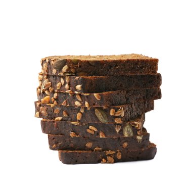 Siyah ekmek dilimleri yığın izole