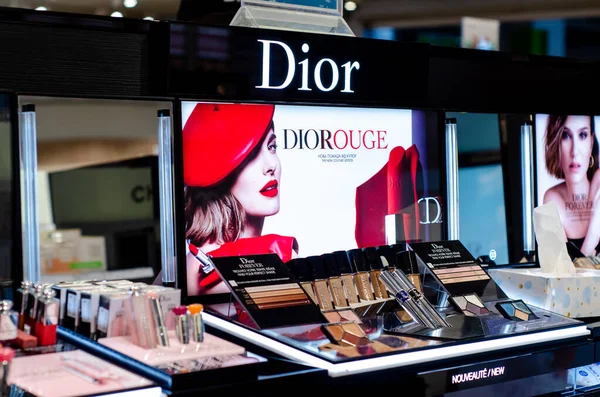 Kiev Ucrania Agosto 2021 Dior Cosméticos Para Venta Tienda — Foto de Stock