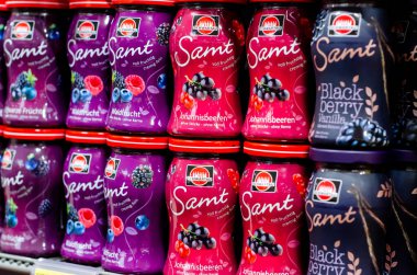 Soest, Almanya - 14 Ağustos 2021: Schwartau samt.