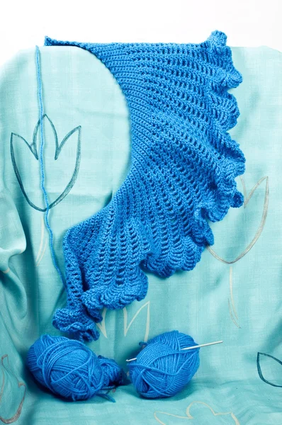 Châle bleu crochet — Photo