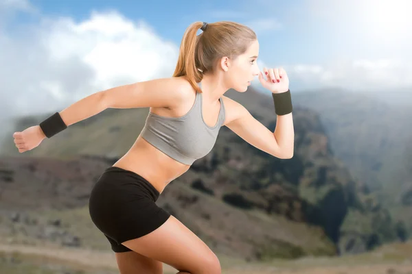 Mujer corriendo — Foto de Stock