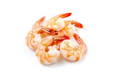 Beyaz arkaplanda pişirilmiş karides.