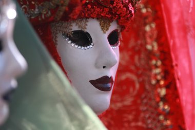 Venedik Karnavalı maskeleri