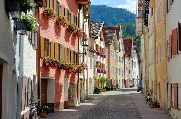 Historic fairy tale street in the village of fussen in germany during lockdown because of coronavirus — Stock Photo, Image