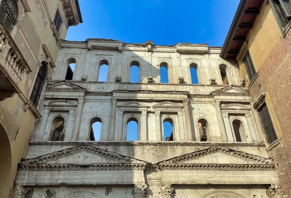 Ruinas Villa Romana Grutas Catulo Sirmione Lago Garda Itlay Verano — Foto de Stock