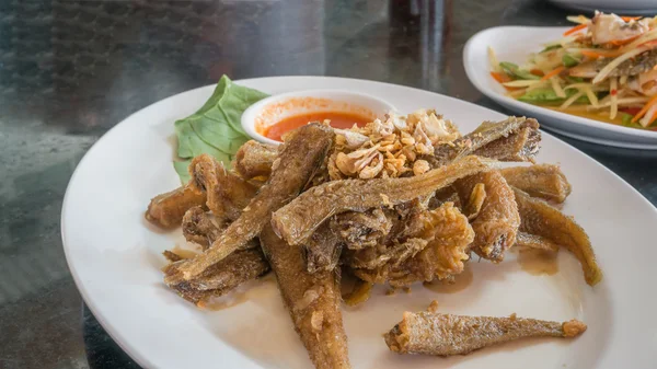 Fried fish on dish — Stock Photo, Image