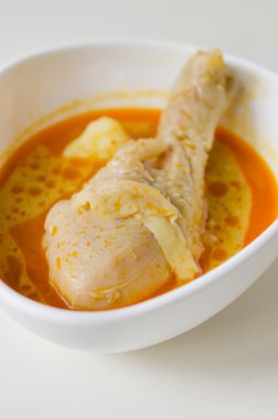 massaman Körili tavuk