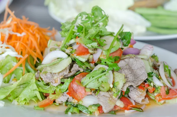 Spicy beef salad — Stock Photo, Image