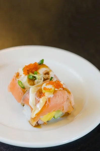 Salmon roll sushi — Stock Photo, Image