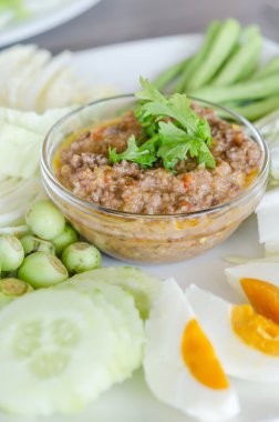 Asya chili Yapıştır 