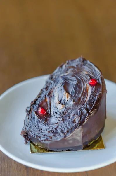 Chocolate yule log cake — Stock Photo, Image