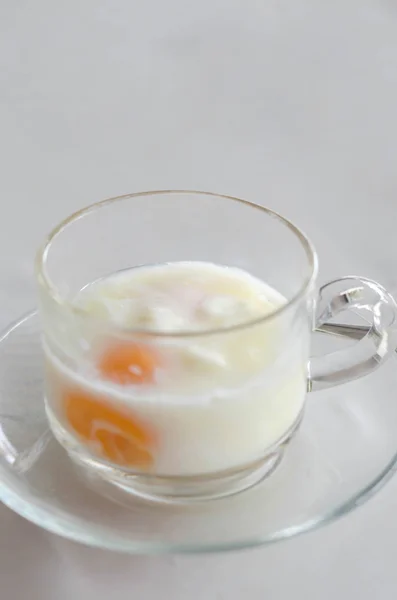 Soft boiled egg — Stock Photo, Image