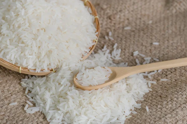 Granos de arroz blanco — Foto de Stock