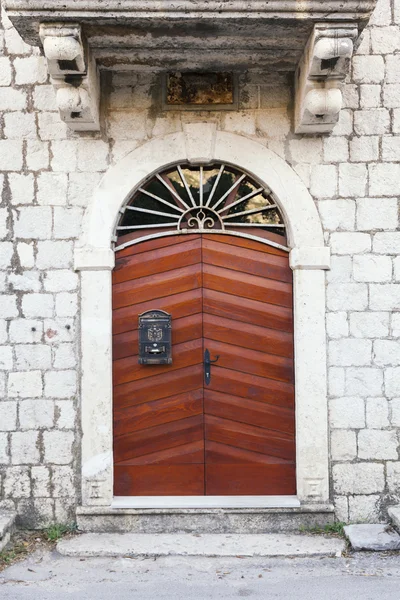 Régi ajtó a ház — Stock Fotó