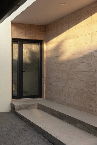 Tylne Szklane Drzwi Domu — Zdjęcie stockowe