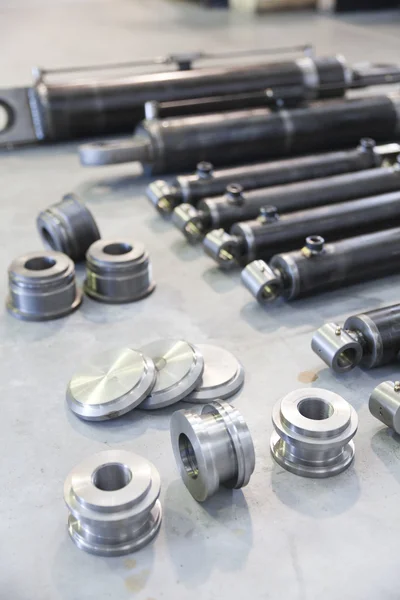 Parts of hydraulic pistons — Stock Photo, Image