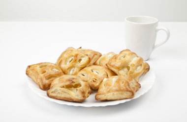 Peynirli pasta