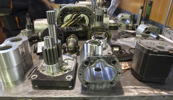 Hydraulic engine parts — Stock Photo, Image