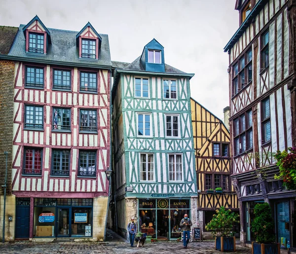 Rouen Francja Październik 2020 Place Lieutenant Auber Brukowany Plac Średniowiecznymi Obrazy Stockowe bez tantiem