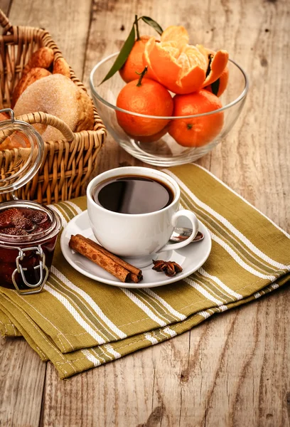 Breakfast with coffee and fruits for good morning — Stock Photo, Image