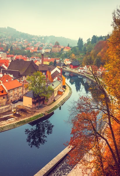Cesky Krumlov rzeka Vltava jesień — Zdjęcie stockowe