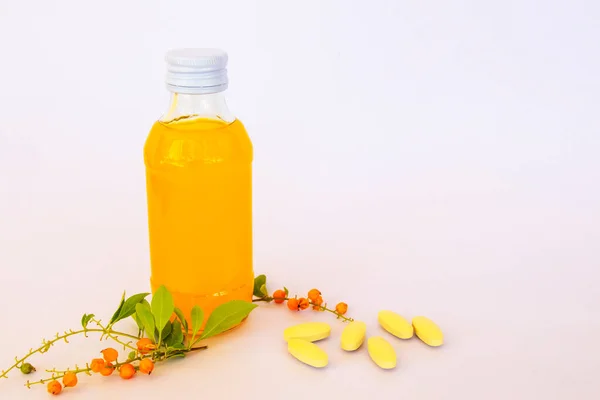 Suplemen Makanan Vitamin Dengan Vitamin Air Jeruk Untuk Pengaturan Layanan — Stok Foto