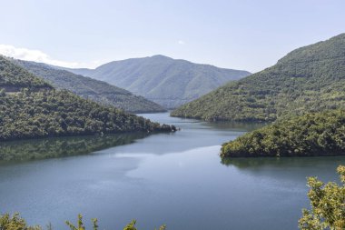 Vacha (Antonivanovtsi) Reservoir, Rodop Dağları, Filibe Bölgesi, Bulgaristan