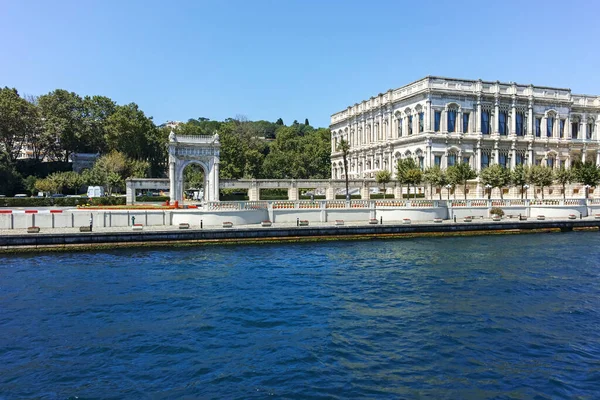 Istanbul Turkey Lipiec 2019 Panorama Bosforu Stambułu Turcja — Zdjęcie stockowe