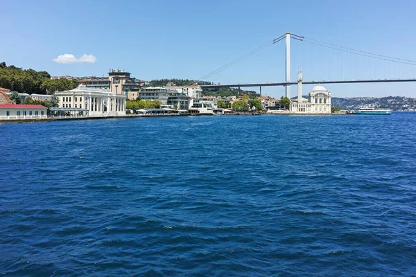 Istanbul Turkey Ιουλίου 2019 Πανόραμα Από Τον Βόσπορο Στην Κωνσταντινούπολη — Φωτογραφία Αρχείου