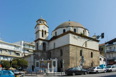 KAVALA, GREECE - 22 Haziran 2019: Yunanistan 'ın eski Kavala, Doğu Makedonya ve Trakya kentindeki Agios Nikolaos Kilisesi