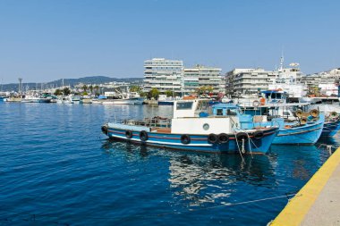 KAVALA, GREECE - 22 Haziran 2019: Yunanistan 'ın Kavala, Doğu Makedonya ve Trakya liman kentleri panoraması