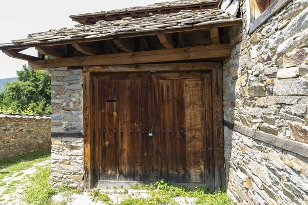 Village Kovachevitsa Avec Des Maisons Authentiques Xixe Siècle Région Blagoevgrad — Photo