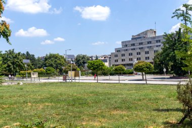 KARDZHALI, BULGARIA - 19 Temmuz 2020: Bulgaristan 'ın Kardzhali kentinin panoramik manzarası