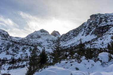 Malyovitsa zirvesinin kış manzarası, Rila Dağı, Bulgaristan