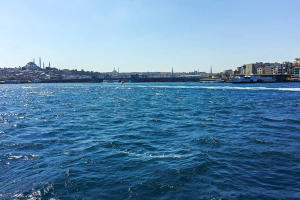 Istanbul Turkey Juli 2019 Panorama Från Bosporen Och Golden Horn — Stockfoto