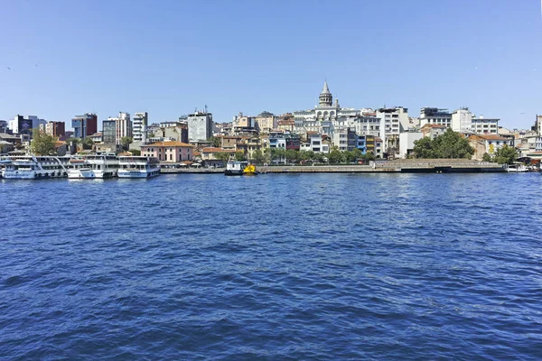 Istanbul Turkey Lipiec 2019 Panorama Bosforu Złotego Rogu Stambule Turcja — Zdjęcie stockowe