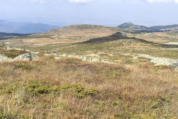 保加利亚索菲亚市Vitosha山Cherni Vrah峰远足小径的秋季风景 — 图库照片