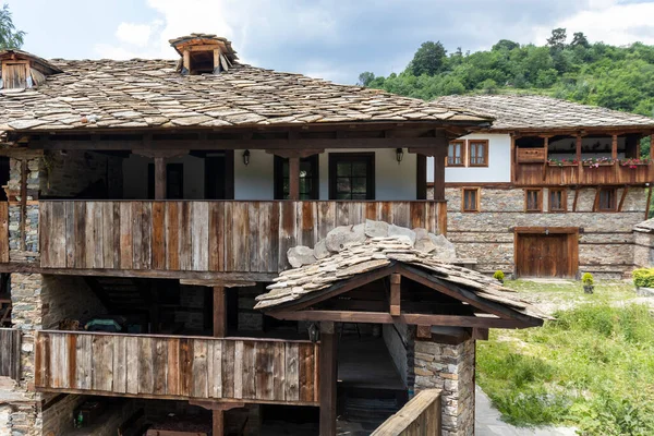 Kovachevitsa Bulgária Junho 2020 Aldeia Kovachevitsa Com Autênticas Casas Século — Fotografia de Stock