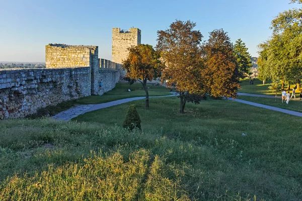 Belgrade Serbia Sierpień 2019 Widok Zachód Słońca Twierdzy Belgrad Parku — Zdjęcie stockowe