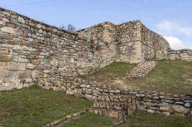 Bulgaristan 'ın Montana kentindeki Antik Kale Kalıntıları Castra ad Montanensium
