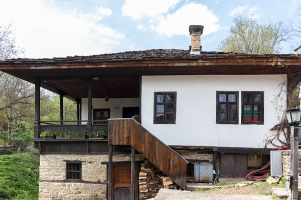 Calle Típica Casas Antiguas Pueblo Histórico Bozhentsi Región Gabrovo Bulgaria — Foto de Stock