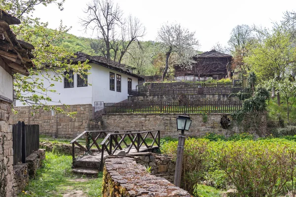 Typische Straßen Und Alte Häuser Historischen Dorf Bozhentsi Region Gabrovo — Stockfoto