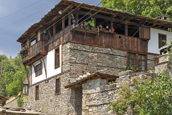 Aldeia Kovachevitsa Com Autênticas Casas Século Xix Região Blagoevgrad Bulgária — Fotografia de Stock