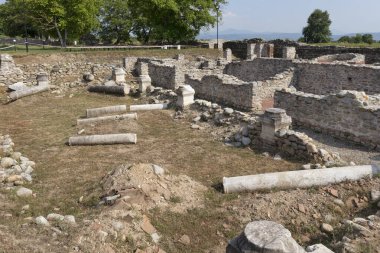 Bulgaristan 'ın Blagoevgrad Bölgesi' ndeki Garmen kasabası yakınlarındaki antik Roma şehri Nicopolis ad Nestum 'un kalıntıları