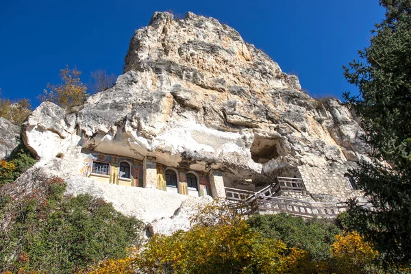 Monasterio Medieval Roca Basarbovo Dedicado San Dimitar Basarbowski Región Ruse —  Fotos de Stock