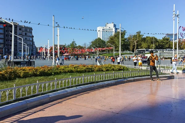 Istanbul Turkey Lipiec 2019 Panorama Placu Taksim Centrum Stambułu Turcja — Zdjęcie stockowe