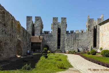 DESPOTOVAC, SERBIA - 11 Ağustos 2019: Manasija manastırı, Sumadija ve Batı Sırbistan 'daki ortaçağ binaları