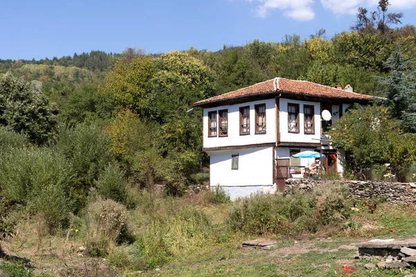 Svezhen Bulgária Setembro 2020 Aldeia Svezhen Com Autênticas Casas Século — Fotografia de Stock