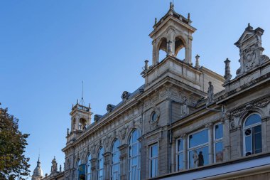 RUSE, BULGARIA -NOVEMBER 2, 2020: Bulgaristan 'ın Ruse kentinin merkezinde Drama Tiyatrosu Sava Ognyanov Binası