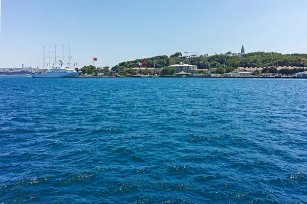 Istanbul Turkey July 2019 Amazing Panorama Bosporus City Istanbul Turkey — Stock Photo, Image